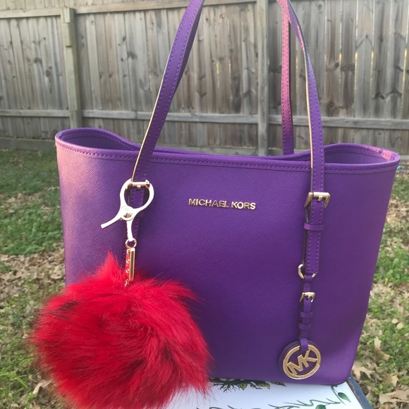 Michael Kors Handbags - Michael Kors Travel Tote